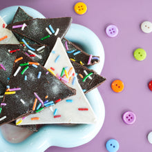 Load image into Gallery viewer, Silver Edible Glitter Spray